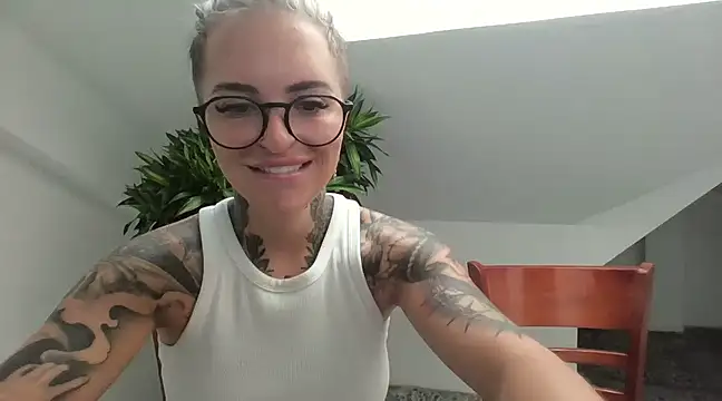 Snapshot of Alexandersonxo chatting on 23, 3, 2025 Alexandersonxo online show from 23, 3, 2025