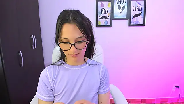 Snapshot of mariaan_m_ chatting on 15, 2, 2025 mariaan m  online show from 15, 2, 2025