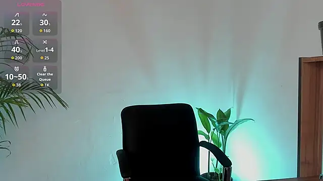 Snapshot of CherryyBrrr1 chatting on 14, 12, 2025 CherryyBrrr1 online show from 14, 12, 2025