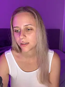 lunawolf21 online show from 13, 10, 2025