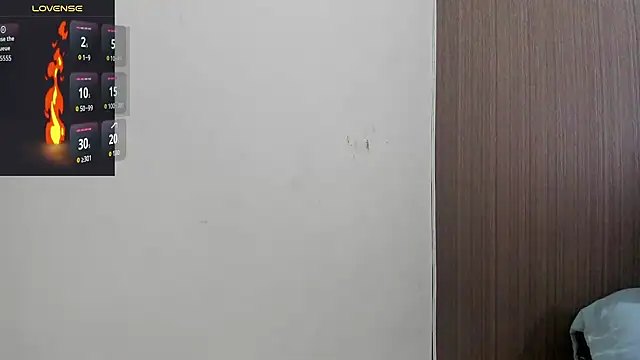 Snapshot of gisellove1 chatting on 27, 9, 2025 gisellove1 online show from 27, 9, 2025