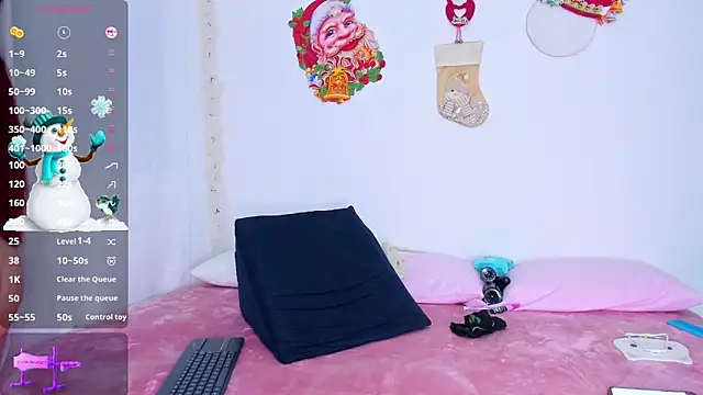 Snapshot of gisellove1 chatting on 14, 12, 2025 gisellove1 online show from 14, 12, 2025