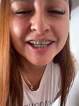 Snapshot of Keittly_ chatting on 11, 12, 2024 Keittly online show from 11, 12, 2024