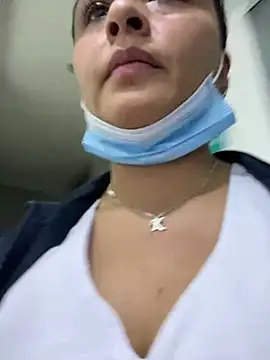 Snapshot of Keittly_ chatting on 22, 12, 2024 Keittly online show from 22, 12, 2024