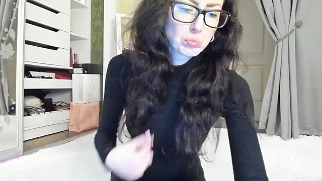 Snapshot of Baby_Jewel chatting on 11, 11, 2025 Baby Jewel online show from 11, 11, 2025