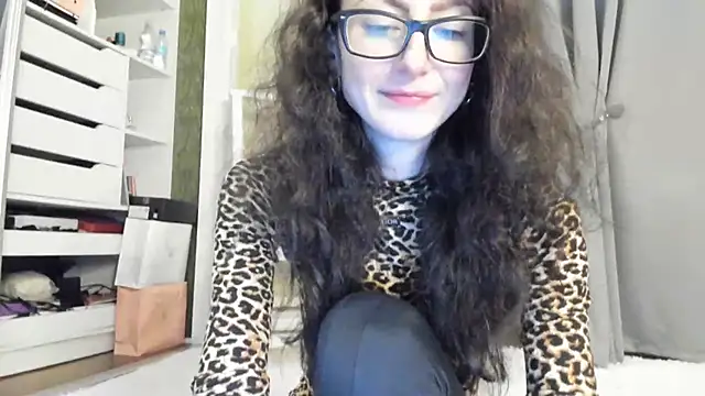 Snapshot of Baby_Jewel chatting on 14, 11, 2025 Baby Jewel online show from 14, 11, 2025