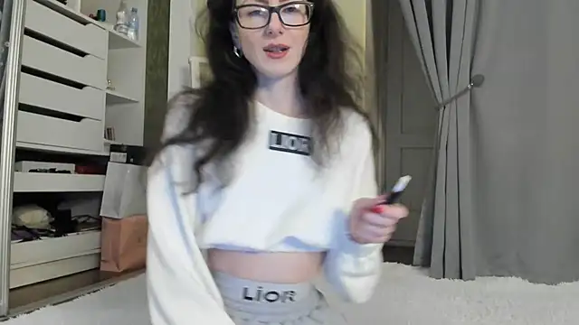 Snapshot of Baby_Jewel chatting on 20, 11, 2025 Baby Jewel online show from 20, 11, 2025