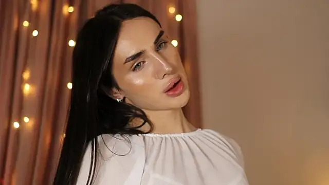 Snapshot of Kim_Oberlin_ chatting on 18, 12, 2024 Kim Oberlin online show from 18, 12, 2024