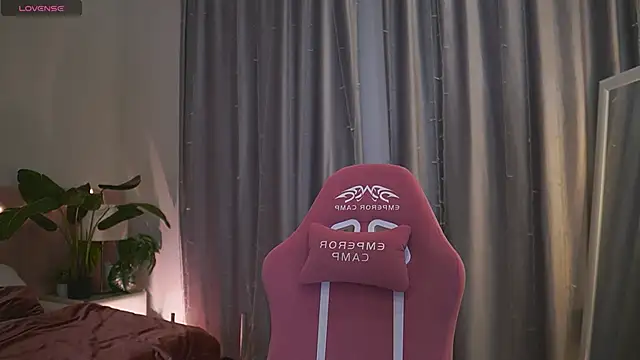 Snapshot of Kim_Oberlin_ chatting on 16, 3, 2025 Kim Oberlin online show from 16, 3, 2025