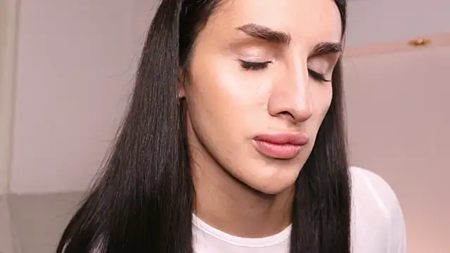 Snapshot of Kim_Oberlin_ chatting on 16, 9, 2025 Kim Oberlin online show from 16, 9, 2025