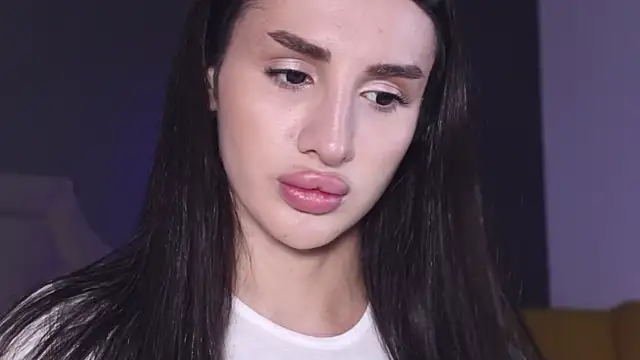 Snapshot of Kim_Oberlin_ chatting on 21, 9, 2025 Kim Oberlin online show from 21, 9, 2025