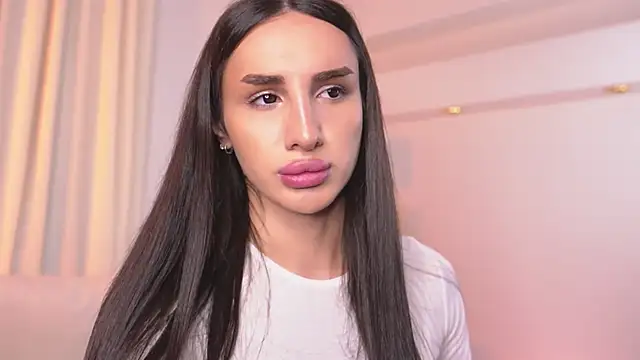 Snapshot of Kim_Oberlin_ chatting on 11, 10, 2025 Kim Oberlin online show from 11, 10, 2025