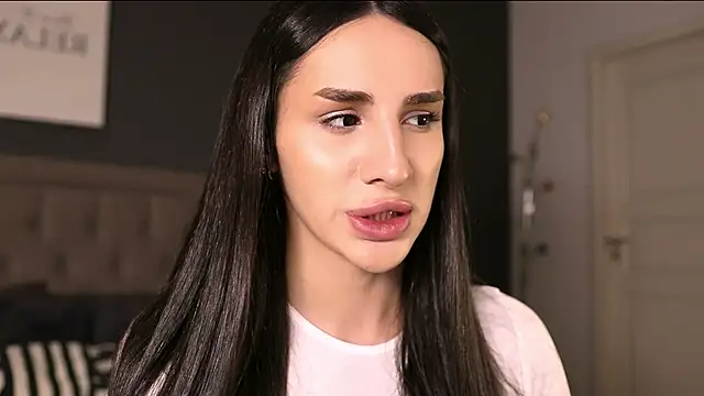 Snapshot of Kim_Oberlin_ chatting on 22, 10, 2025 Kim Oberlin online show from 22, 10, 2025