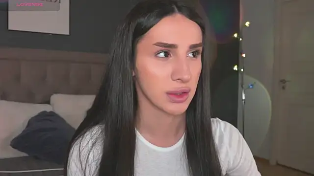 Snapshot of Kim_Oberlin_ chatting on 1, 12, 2025 Kim Oberlin online show from 1, 12, 2025