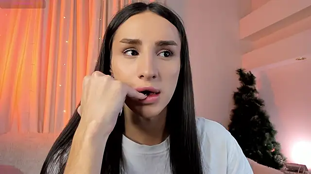 Snapshot of Kim_Oberlin_ chatting on 14, 12, 2025 Kim Oberlin online show from 14, 12, 2025