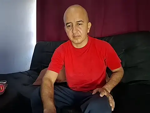Snapshot of yazforeSolo chatting on 9, 3, 2026 yazforeSolo online show from 9, 3, 2026