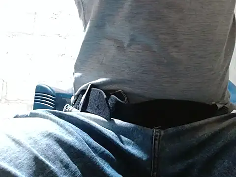 Snapshot of fernandez_latinblackk chatting on 26, 10, 2025 fernandez latinblackk online show from 26, 10, 2025