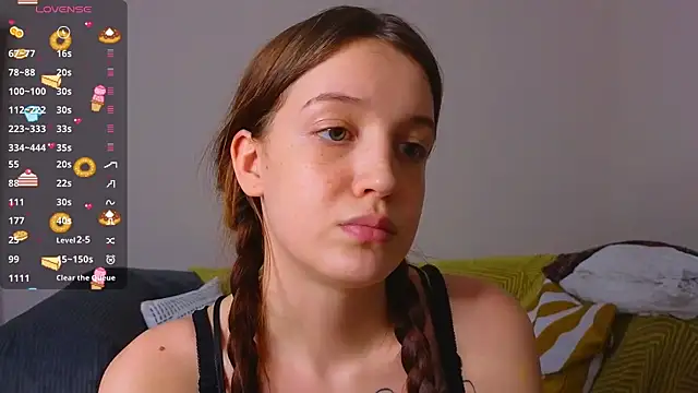 Snapshot of Sweet_Evva chatting on 22, 2, 2026 Sweet Evva online show from 22, 2, 2026