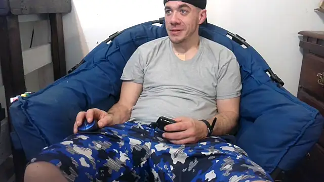 ScubaStevex online show from 20, 2, 2025