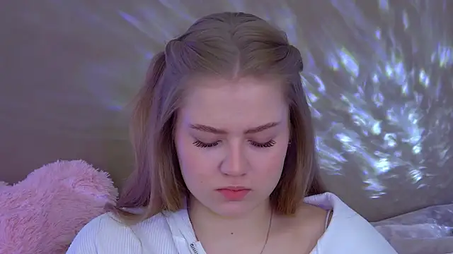 SelinSwarovski online show from 3, 10, 2025