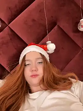 Snapshot of BritneyBurns chatting on 8, 12, 2024 BritneyBurns online show from 8, 12, 2024