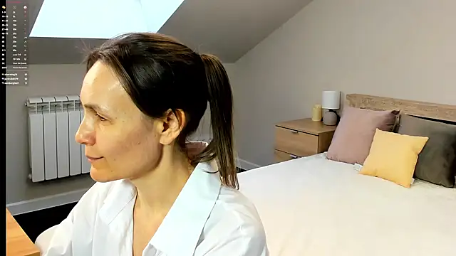 Lillian White online show from 22, 2, 2025