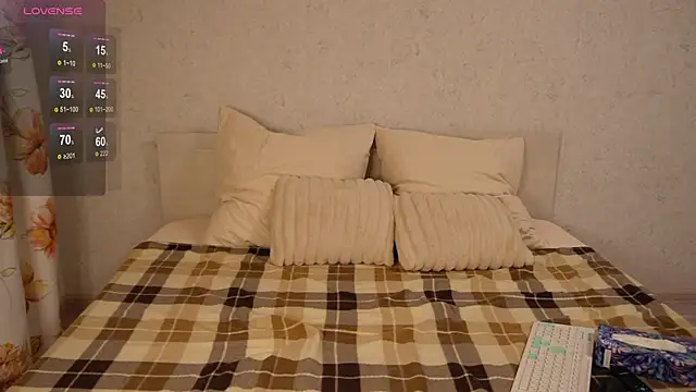 Snapshot of Mariyyyyyyyyy chatting on 25, 2, 2025 Mariyyyyyyyyy online show from 25, 2, 2025