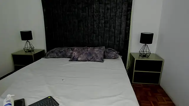 Snapshot of NataGarcia chatting on 12, 5, 2026 NataGarcia online show from 12, 5, 2026
