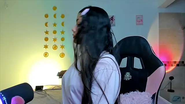 Snapshot of Kaoriyoshii chatting on 19, 11, 2025 Kaoriyoshii online show from 19, 11, 2025