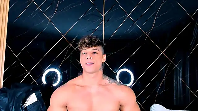 Owen Muzcle online show from 15, 10, 2025