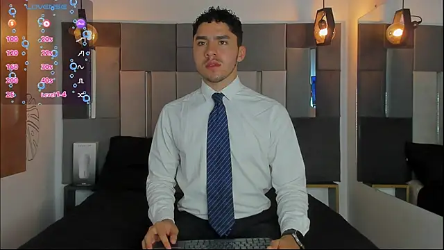 LiamNovak online show from 9, 1, 2026