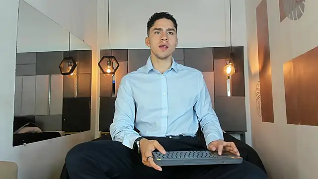 Snapshot of LiamNovak chatting on 16, 2, 2026 LiamNovak online show from 16, 2, 2026