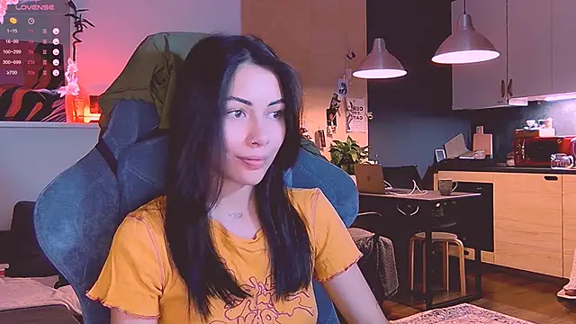 Snapshot of KatiKate chatting on 27, 10, 2025 KatiKate online show from 27, 10, 2025