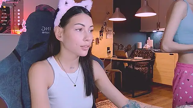 Snapshot of KatiKate chatting on 28, 10, 2025 KatiKate online show from 28, 10, 2025