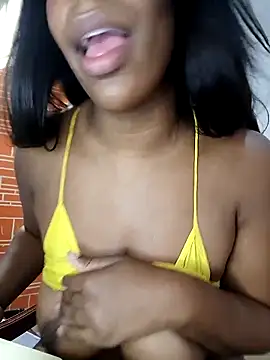 Snapshot of KloheCurvy chatting on 9, 12, 2024 KloheCurvy online show from 9, 12, 2024