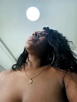 Snapshot of KloheCurvy chatting on 17, 12, 2024 KloheCurvy online show from 17, 12, 2024