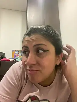 girl anni online show from 10, 2, 2025