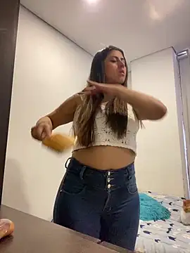 girl anni online show from 25, 2, 2025