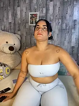 Violetrousse online show from 2, 11, 2025