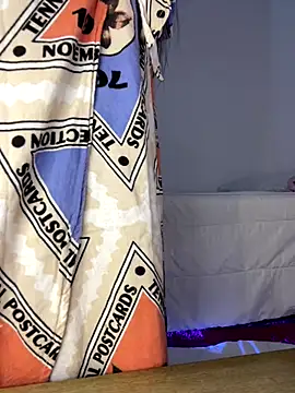 Snapshot of Blancanievess chatting on 20, 10, 2025 Blancanievess online show from 20, 10, 2025