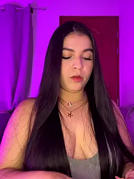 Snapshot of Blancanievess chatting on 17, 11, 2025 Blancanievess online show from 17, 11, 2025