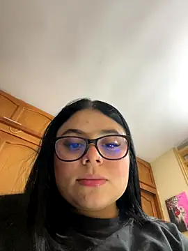 alissonfernandez  online show from 25, 10, 2025