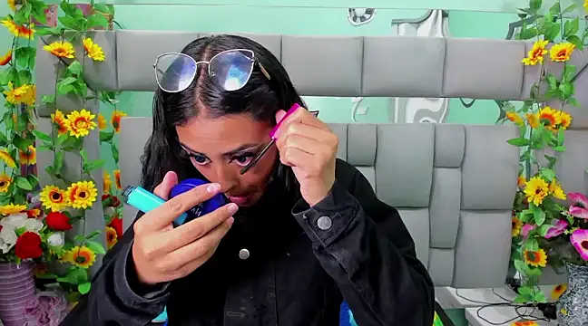 Snapshot of Lovely_celeste chatting on 5, 12, 2024 Lovely celeste online show from 5, 12, 2024