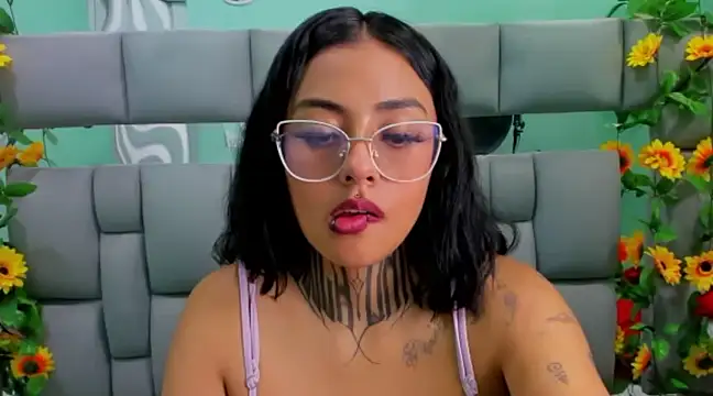 Snapshot of Lovely_celeste chatting on 7, 12, 2024 Lovely celeste online show from 7, 12, 2024