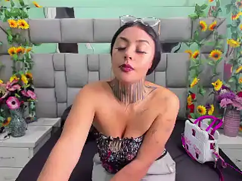 Snapshot of Lovely_celeste chatting on 24, 12, 2024 Lovely celeste online show from 24, 12, 2024