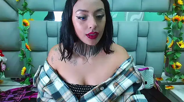 Snapshot of Lovely_celeste chatting on 28, 1, 2025 Lovely celeste online show from 28, 1, 2025