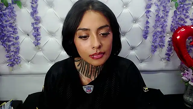 Snapshot of Lovely_celeste chatting on 11, 3, 2025 Lovely celeste online show from 11, 3, 2025