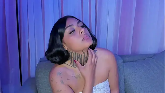 Snapshot of Lovely_celeste chatting on 4, 10, 2025 Lovely celeste online show from 4, 10, 2025