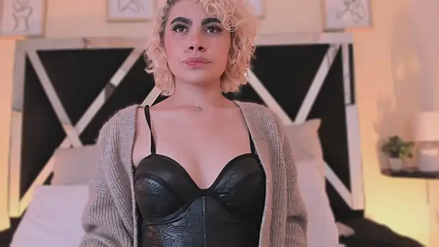 Snapshot of marian_pinzon chatting on 26, 9, 2025 marian pinzon online show from 26, 9, 2025