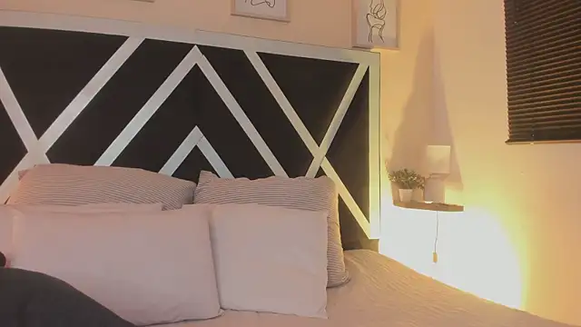 Snapshot of marian_pinzon chatting on 3, 12, 2025 marian pinzon online show from 3, 12, 2025